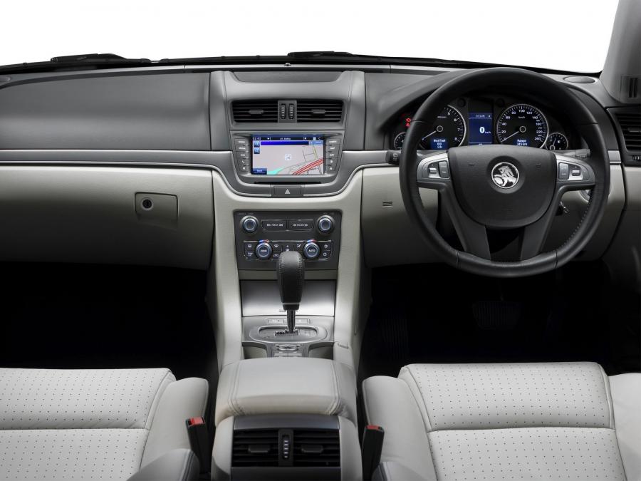  Holden Calais V Sportwagon 2010 года  (фото 2 из 4)